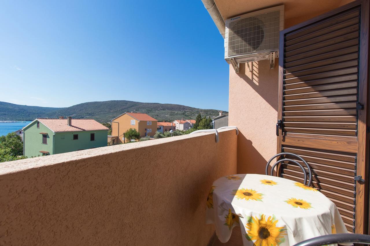 Apartment Anton Cres Esterno foto