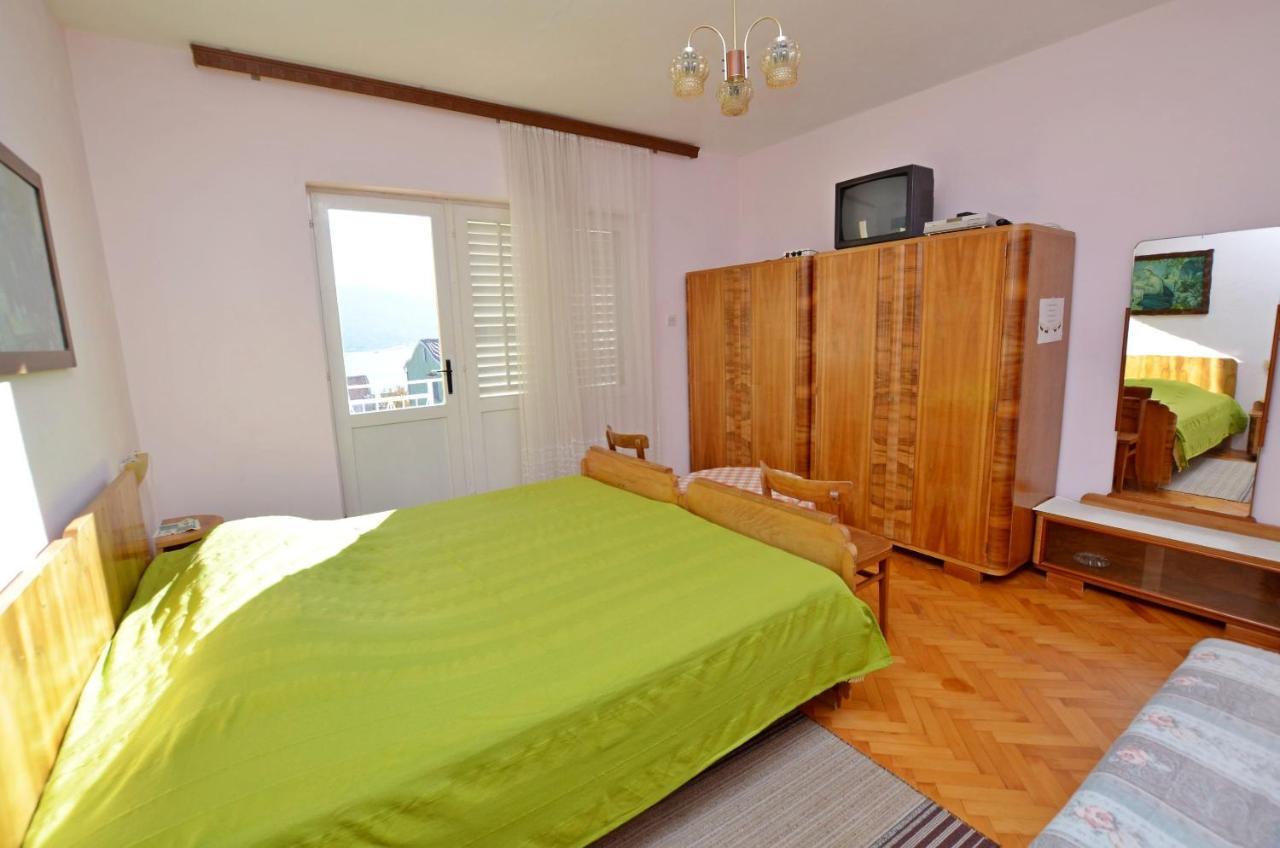 Apartment Anton Cres Esterno foto